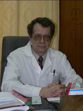 Плюснин Борис Иванович - доктор медицинских наук, профессор кафедры, заведующий учебной частью